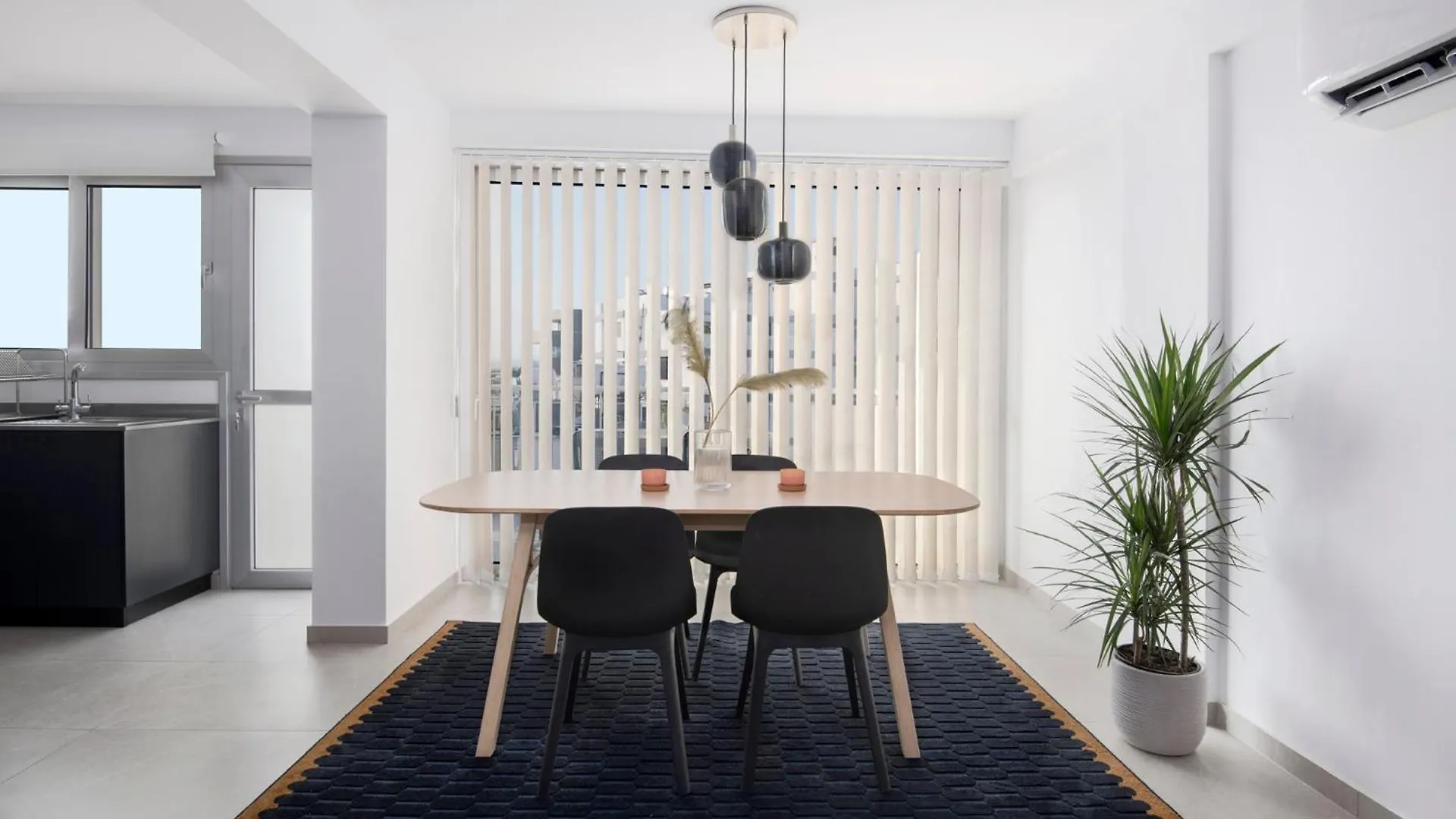 Amazing Two Bedroom Apartment Larnaca Cyprus